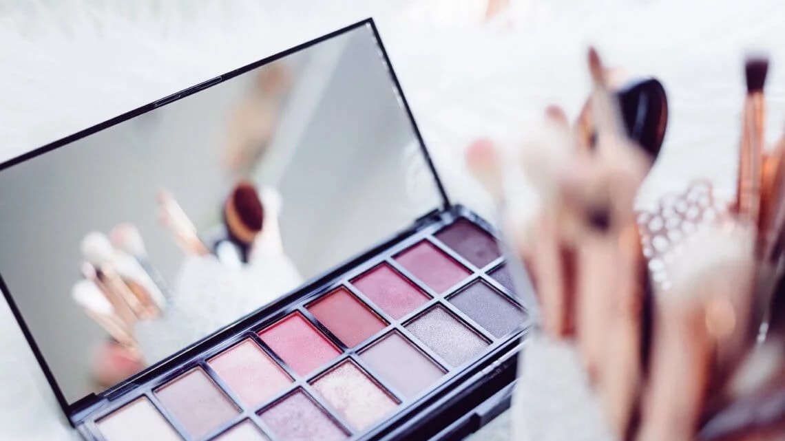 2019 eCommerce Cosmetics trends Report